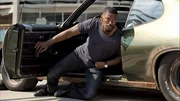 Im Lauf einer langen, schlaflosen Nacht muss Vincent (Jamie Foxx) all seine Cleverness und Muskelkraft aufbieten, um das Leben seines Sohns und sich selbst zu retten...