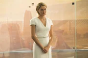 Tris (Shailene Woodley) erf&auml;hrt im Amt eine schockierende neue Wahrheit &uuml;ber ihre Heimatstadt Chicago und wird einer besonderen Aufgabe zugeteilt.