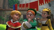 Stolz tr&auml;gt Prinz John (li.) die Friedensbrosche und scherzt mit den G&auml;sten des Festes.