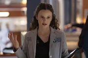 Sarah Ramos as Dr. Caitlin Lenox -- (Photo by: Peter Gordon/NBC) Sarah Ramos as Dr. Caitlin Lenox -- (Photo by: Peter Gordon/NBC)