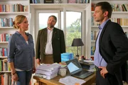 Jacoby (Sabine Bach, l.), Stadler (Dieter Fischer, M.) und Hansen (Igor Jeftic, r.).