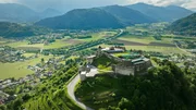 Die Adlerarena auf Burg Landskron. Die Adlerarena auf Burg Landskron.