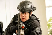 Officer Victor Tan (David Lim)