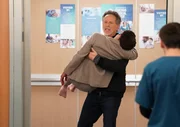CHICAGO MED -- "No Love Lost" Episode 1009 -- Pictured: (l-r) Steven Weber as Dr. Dean Archer, S. Epatha Merkerson as Sharon Goodwin