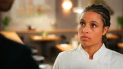 Ellie (kim Biebow) steht vor einer Bew&auml;hrungsprobe: Sie hat eigenm&auml;chtig das Lunch-Buffet in Steaks &aacute; la Minute umgewandelt. Als es zu Verz&ouml;gerungen kommt, droht der Lunch im Desaster zu enden.