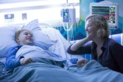 Ryan (Maxwell Jenkins), Elise Jensen (Gretchen Mol).