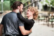 L&eacute;on Orlandianyi (Leon), Angelina H&auml;ntsch (Julia).