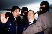Kommissar Rex "Ein m&ouml;rderischer Plan" Im Bild: Tobias Moretti, Toni Slama, Heinz Weixelbraun, Christian Berkel.