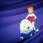 Ausgerechnet Humpty Dumpty mit seiner empfindlichen Eierschale hat sich beim Zirkus als Seilt&auml;nzer beworben.