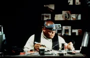 Bei dem Versuch, den Verr&auml;ter zu entlarven, kann Ethan das Computer-Genie Luther (Ving Rhames)  f&uuml;r sich gewinnen. F&uuml;r beide beginnt eine schier unm&ouml;gliche Mission ...
