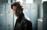 Winne Wolf (Damian Hardung). Winne Wolf (Damian Hardung).