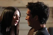 Warum hat Diane (Michelle Trachtenberg, l.) ihren Freund Bobby Putnam (Jay Hayden, r.) und dessen Ex-Freundin entführt? Warum hat Diane (Michelle Trachtenberg, l.) ihren Freund Bobby Putnam (Jay Hayden, r.) und dessen Ex-Freundin entführt?