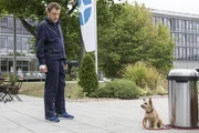 Daniel Knauer (Timo Wenzel, l.) trifft mit seinem "Angreifer" aufeinander und ist pl&ouml;tzlich angstfrei.