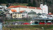 Kloster Disentis &ndash; im Vordergrund der Bahnhof.