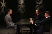 Die Signatur des Diamanten, den das Opfer bei sich trug, f&uuml;hrt zu Chadwick Grey (Thomas Anthony Wisdom, l.). Gelingt es Brennan (Emily Deschanel) und Booth (David Boreanaz) herauszufinden, inwiefern er in den Mord verwickelt ist?