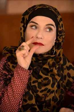 Patience Portefeux (Isabelle Huppert) als geheimnisvolle &bdquo;Madame Hasch&ldquo;.