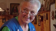 Elisabeth Entholzner macht uns einen Strudel aus Kartoffelteig. Elisabeth Entholzner macht uns einen Strudel aus Kartoffelteig.