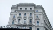 Das Palais Lieben-Auspitz baute in der "Gründerzeit“ ein Bankier für seine Familie in sensationeller Lage zwischen Rathaus, Universität und Burgtheater. Das Palais Lieben-Auspitz baute in der "Gründerzeit“ ein Bankier für seine Familie in sensationeller Lage zwischen Rathaus, Universität und Burgtheater.