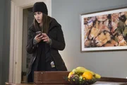 Bei den Ermittlungen in ihrem aktuellen Fall: Meredith (Janina Gavankar) ...