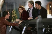 Mit einer gemieteten Stretch-Limo fahren Ted (Josh Radnor, r.), Lily (Alyson Hannigan, 2.v.l.), Marshall (Jason Segel, l.) und Barney (Neil Patrick Harris, 2.v.r.) an Silvester zu gleich fünf verschiedenen Parties ... Mit einer gemieteten Stretch-Limo fahren Ted (Josh Radnor, r.), Lily (Alyson Hannigan, 2.v.l.), Marshall (Jason Segel, l.) und Barney (Neil Patrick Harris, 2.v.r.) an Silvester zu gleich fünf verschiedenen Parties ...