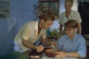 (v.l.n.r.) Dickie (Jude Law); Marge (Gwyneth Paltrow); Tom Ripley (Matt Damon) (v.l.n.r.) Dickie (Jude Law); Marge (Gwyneth Paltrow); Tom Ripley (Matt Damon)