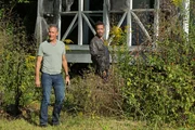 Special Agent Dwayne Pride (Scott Bakula, l.): Jimmy Boyd ( Jason Alan Carvell, r.)