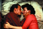 L-R: Roux (Johnny Depp) und Vianne (Juliette Binoche)