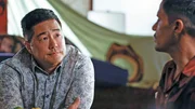 Detective Gordon Katsumoto (Tim Kang, l.) und Thomas Magnum (Jay Hernandez)