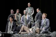 Sidi Larbi Cherkaoui kontrastiert Mythen, Nationen, Epochen und Musikstile. Der Belgier mit marokkanischen Wurzeln leitet seine 2010 gegr&uuml;ndete Kompanie Eastman und seit 2022 die Ballettkompanie des Grand Th&eacute;&acirc;tre de Gen&egrave;ve.