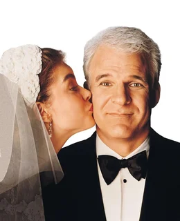 "Dad, ich bin sooo verliebt und m&ouml;chte heiraten. Er ist einfach toll - genau wie Du. Nur, dass er intelligent ist!" Auf diese nette Weise verliert George (Steve Martin, r.) nicht nur seine kleine Prinzessin (Kimberly Williams, l.), sondern wird auch g&auml;nzlich unerwartet zum Vater der Braut ...
