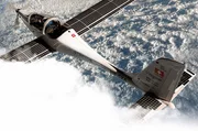 Der Schweizer Rapha&euml;l Domjan arbeitet daran, nur mit der Kraft der Sonne in einem Elektrosegler die Stratosph&auml;re zu erreichen, um den Traum des Ikarus zu verwirklichen.