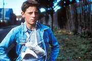 Billy (Jamie Bell) soll lernen, sich durchs Leben zu boxen - im wahrsten Sinne des Wortes. Doch dann h&auml;ngt Billy eines Tages im &ouml;rtlichen Sportverein die Box-Handschuhe an den Nagel und tauscht sie gegen Ballettschuhe, zum entsetzen seines Vaters ...
