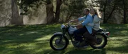 L-R: Danny (Jason Statham), Anne (Yvonne Strahovski)