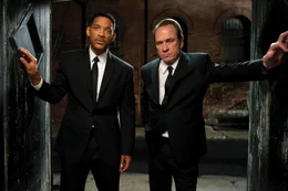 L-R: J (Will Smith) und K (Tommy Lee Jones)