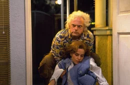 Back to front: Doc Brown (Christopher Lloyd, r.), Marty (Michael J. Fox)