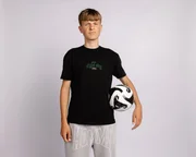 Mateo Mandic spielt in der U14 von Eintracht Frankfurt.
