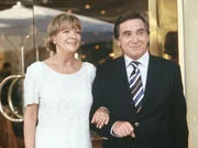 06.04) um 10:30 Uhr im Ersten. Noch herrscht bei Werner (Elmar Wepper) und seiner Frau Henriette (Gila von Weitershausen) eitel Sonnenschein.