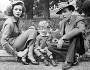 Lauren Bacall, Humphrey Bogart.