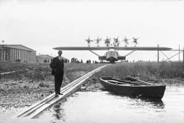 Claude Dornier mit seiner DO-X in Altenrhein 1929.