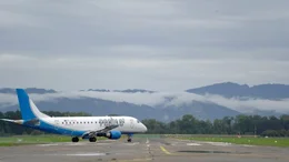 Flugzeuge der Peoples Airline am Flugplatz St. Gallen-Altenrhein.