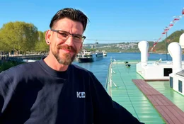Zwischen Ehrenbreitstein und der Loreley &ndash; Kapit&auml;n Niko Braune steuert die RMS Goethe t&auml;glich durchs Mittelrheintal.