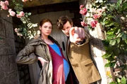 Die schwangere Amy Pond (Karen Gillan) und Der Doctor (Matt Smith) Die schwangere Amy Pond (Karen Gillan) und Der Doctor (Matt Smith)
