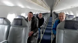 von links: Thomas Krutzler (CEO Peoples Gruppe). Markus Kopf (Eigent&uuml;mer Peoples Gruppe), Roland M&uuml;ller (Foundation for Aviation Competence, Rechtsanwalt, Fluglehrer)