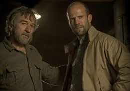 Hunter (Robert De Niro), Danny (Jason Statham)