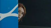 Vergebens sucht Rox (Laura van Der Meché) nach einem Fluchtweg aus dem Studio. Vergebens sucht Rox (Laura van Der Meché) nach einem Fluchtweg aus dem Studio.