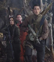 v.li.: Isabelle (Alice Braga), Stans (Walton Goggins), Royce (Adrien Brody)
