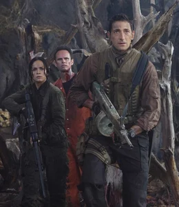 v.li.: Isabelle (Alice Braga), Stans (Walton Goggins), Royce (Adrien Brody)
