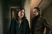 Frederike (Marie Leuenberger) und Zankl (Michael Ostrowski) brechen in das Haus von Jürgen Ritter ein. Frederike (Marie Leuenberger) und Zankl (Michael Ostrowski) brechen in das Haus von Jürgen Ritter ein.