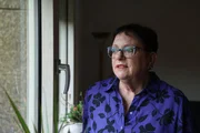Ulrike Dierkes Mutter ist ihre Schwester. Diese wurde jahrelang vom eigenen Vater missbraucht und schwanger.