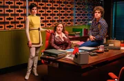 v.li.: Rose Bellecour (Chloé Chaudoye), Annie Gréco (Emilie Gavois-Kahn) und Max Beretta (Arthur Dupont) v.li.: Rose Bellecour (Chloé Chaudoye), Annie Gréco (Emilie Gavois-Kahn) und Max Beretta (Arthur Dupont)